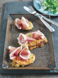 Le Consortium du Jambon de Parme présente sa recette du mois de janvier : Toasts au fromage et jambon de Parme 