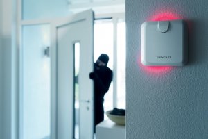 Deux nouveaux composants pour devolo Home Control : la Sirène d'alarme et le Détecteur d'eau